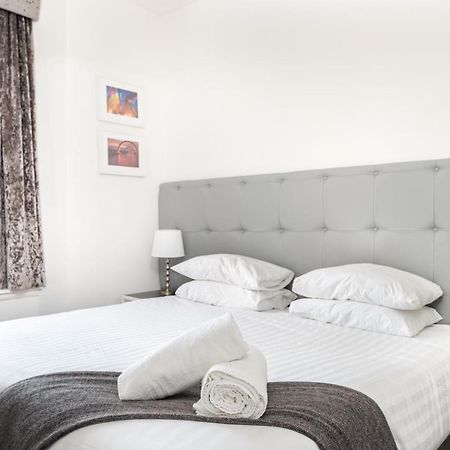 Kelpies Serviced Apartments Falkirk Extérieur photo